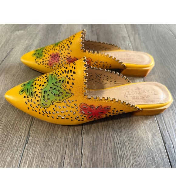 L'Artiste by Spring Step Shoes - L'Artiste Spring Step Yellow Leather Butterfly Laser Cut Mules Shoes Womens 37